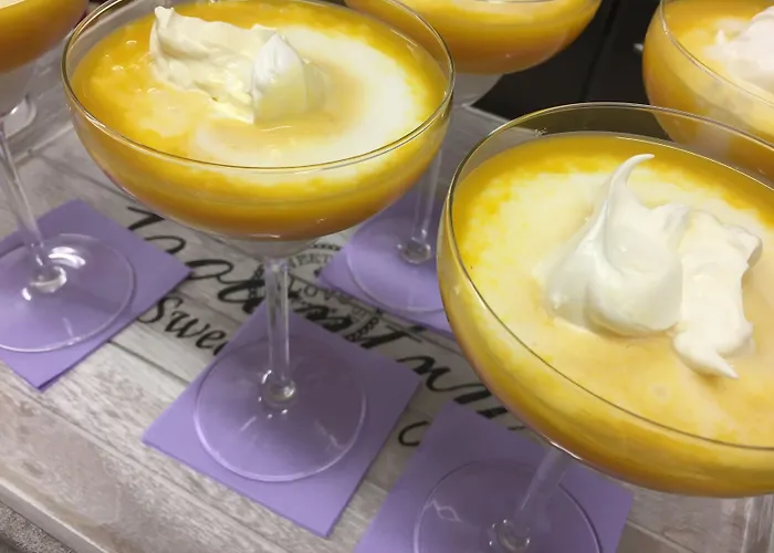 Отель Hotel Alba